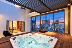 Marina Bay Residences (D1), Condominium #637349151